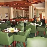 Courtyard Kansas City Overland Park / Convention Center 