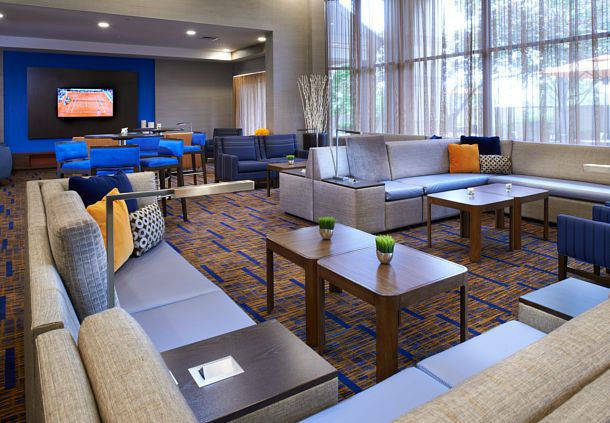 Courtyard Kansas / Convention Center Overland Park